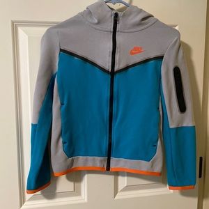 Nike Sportswear tech fleece